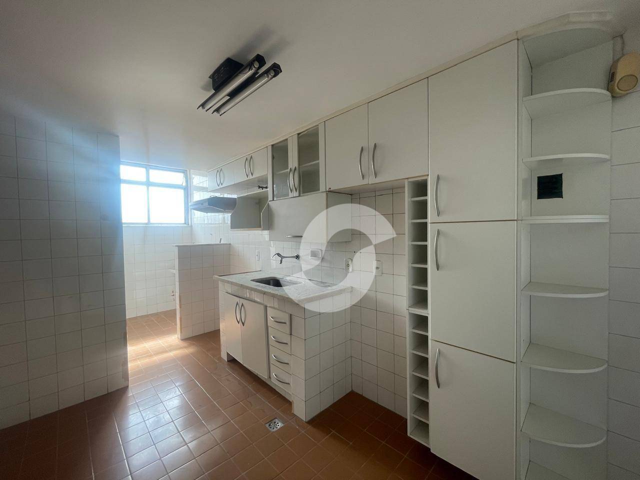  - Apartamento com 2 dormitórios à venda, 72 m² por R$ 265.000,00 - Fonseca - Niterói/RJ