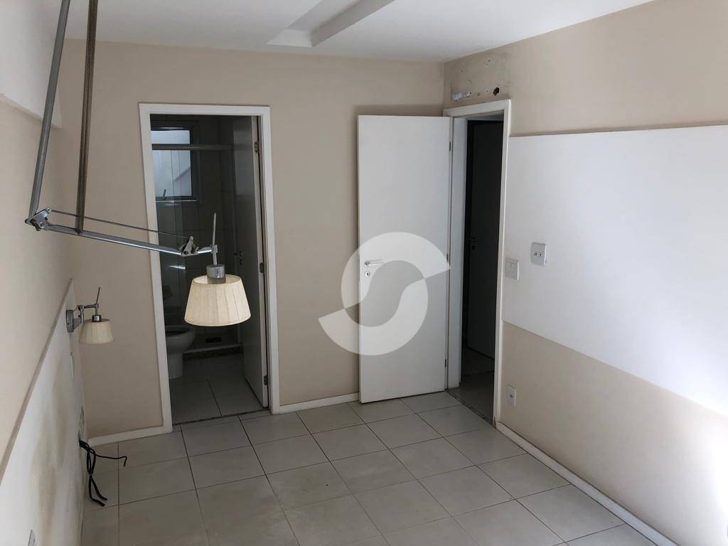 Apartamento à venda com 2 quartos, 80m² - São Francisco,Niterói