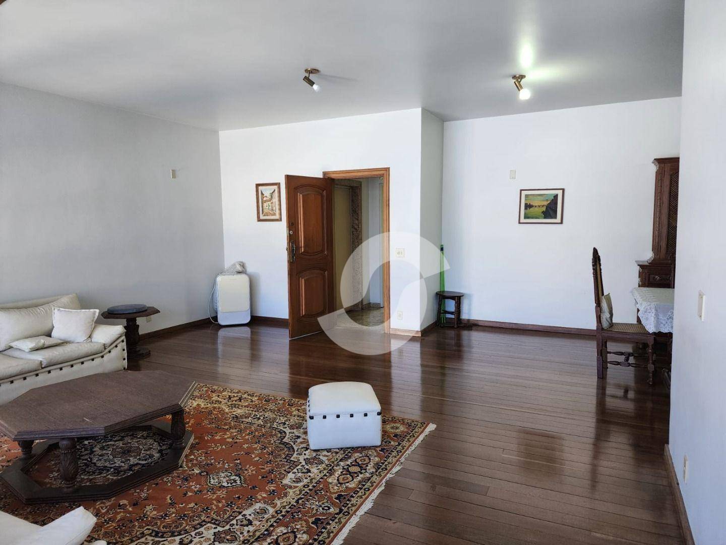  - Apartamento com 4 dormitórios à venda, 220 m² por R$ 1.600.000,00 - Icaraí - Niterói/RJ