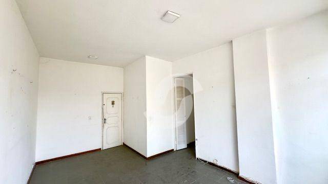  - Apartamento com 2 dormitórios à venda, 81 m² por R$ 370.000,00 - Icaraí - Niterói/RJ