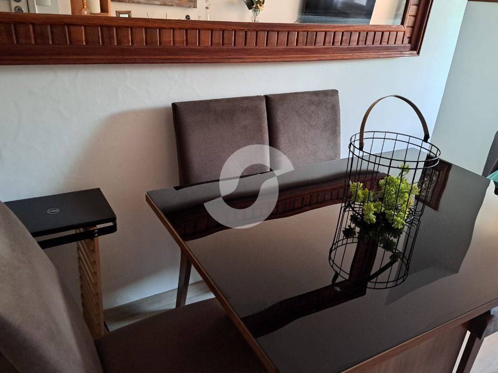  - Apartamento com 2 dormitórios à venda, 60 m² por R$ 270.000,00 - Santa Rosa - Niterói/RJ