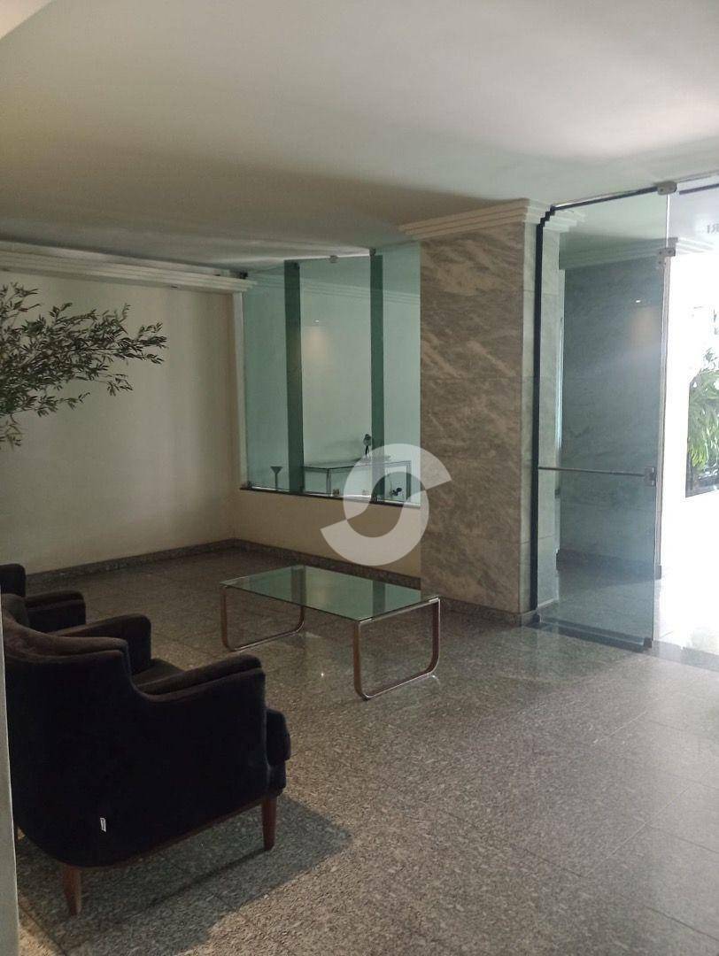  - Excelente Apartamento no Centro de Niteroi