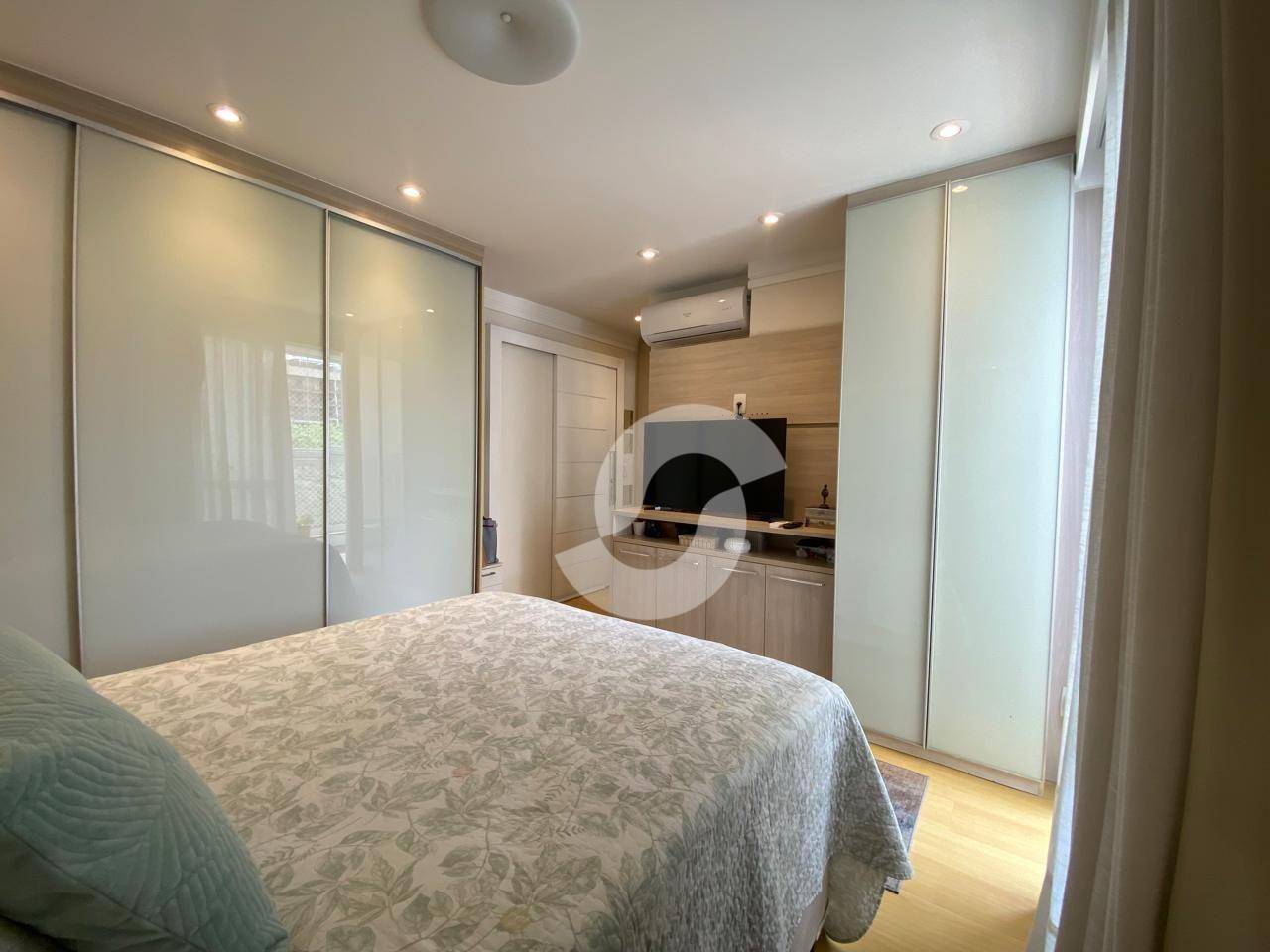 Apartamento à venda com 2 quartos, 94m² - Icaraí,Niterói