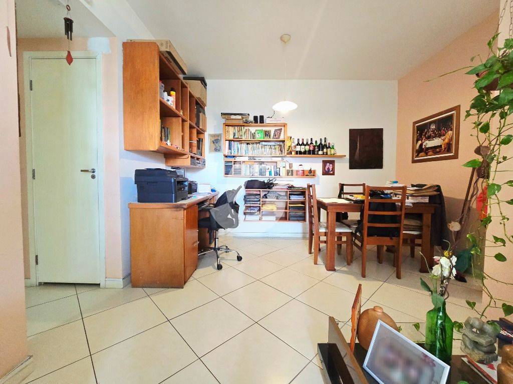 Apartamento à venda com 2 quartos, 75m² - Santa Rosa,Niterói