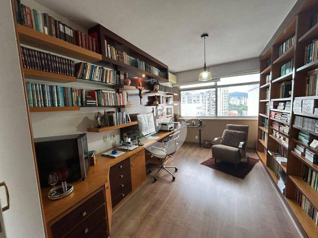 Apartamento à venda com 4 quartos, 202m² - Icaraí,Niterói