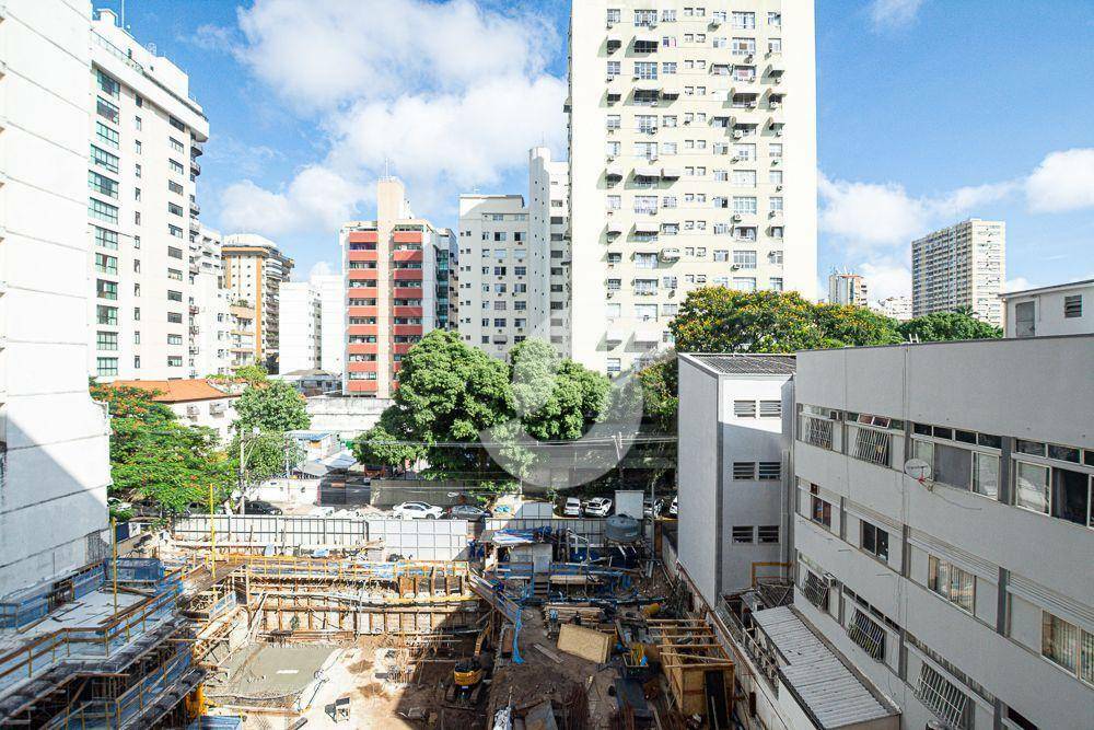  - Apartamento com 2 dormitórios à venda, 70 m² por R$ 450.000,00 - Icaraí - Niterói/RJ