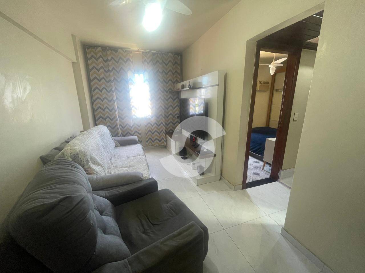  - Apartamento com 2 dormitórios à venda, 50 m² por R$ 320.000,00 - Centro - Niterói/RJ