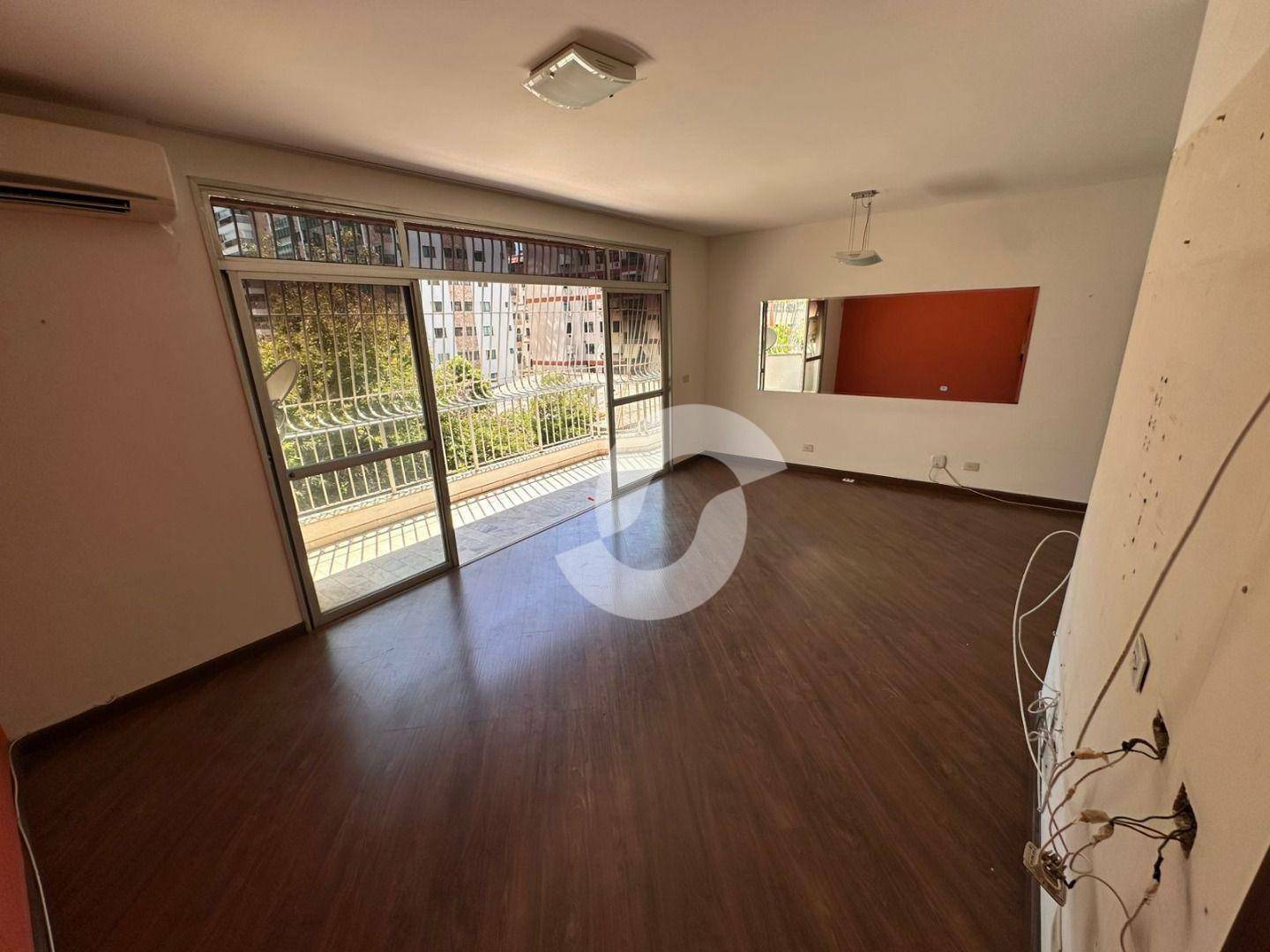  - Apartamento com 3 dormitórios à venda, 120 m² por R$ 875.000,00 - Icaraí - Niterói/RJ