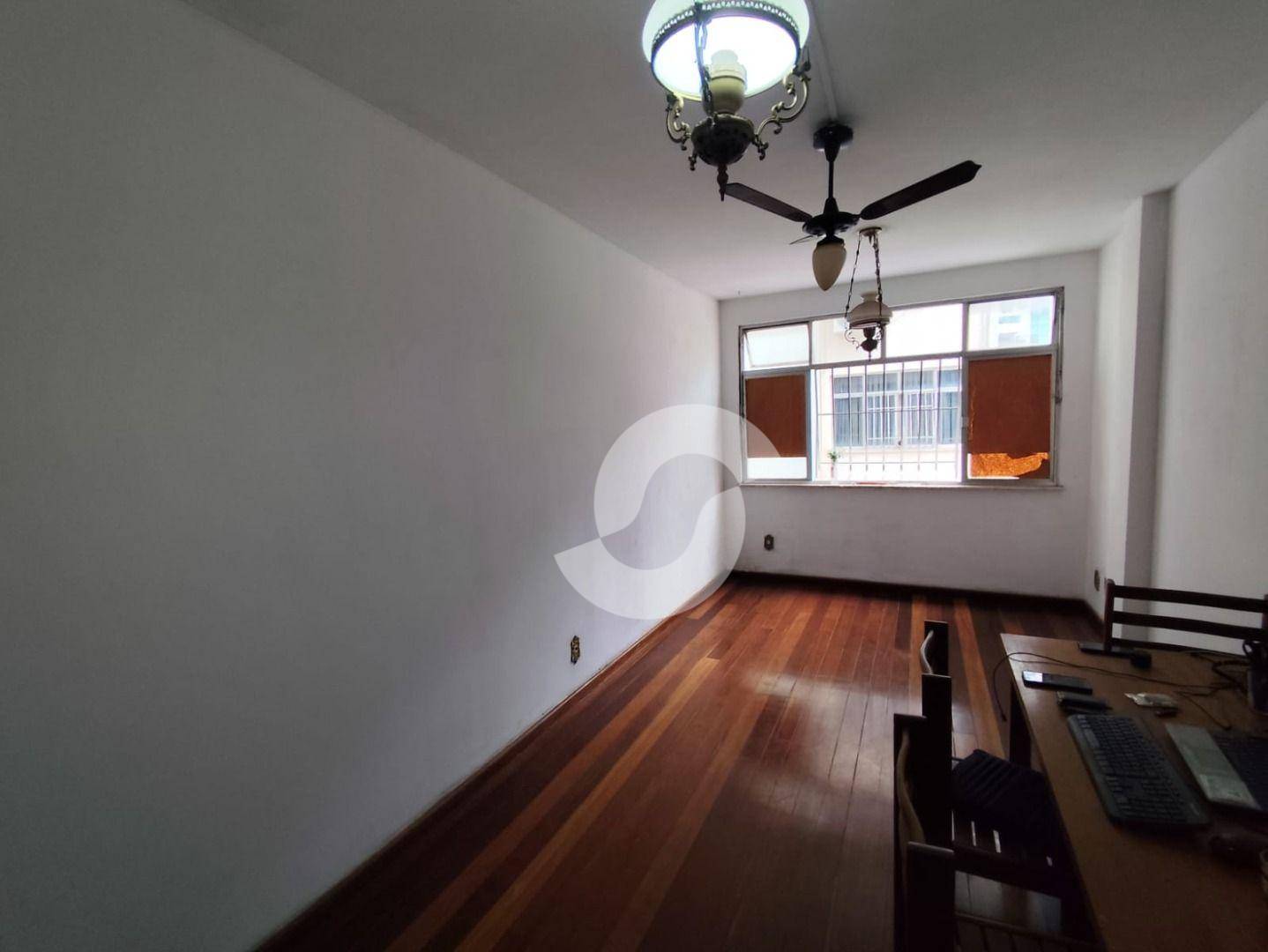 Apartamento à venda com 2 quartos, 85m² - Ingá,Niterói