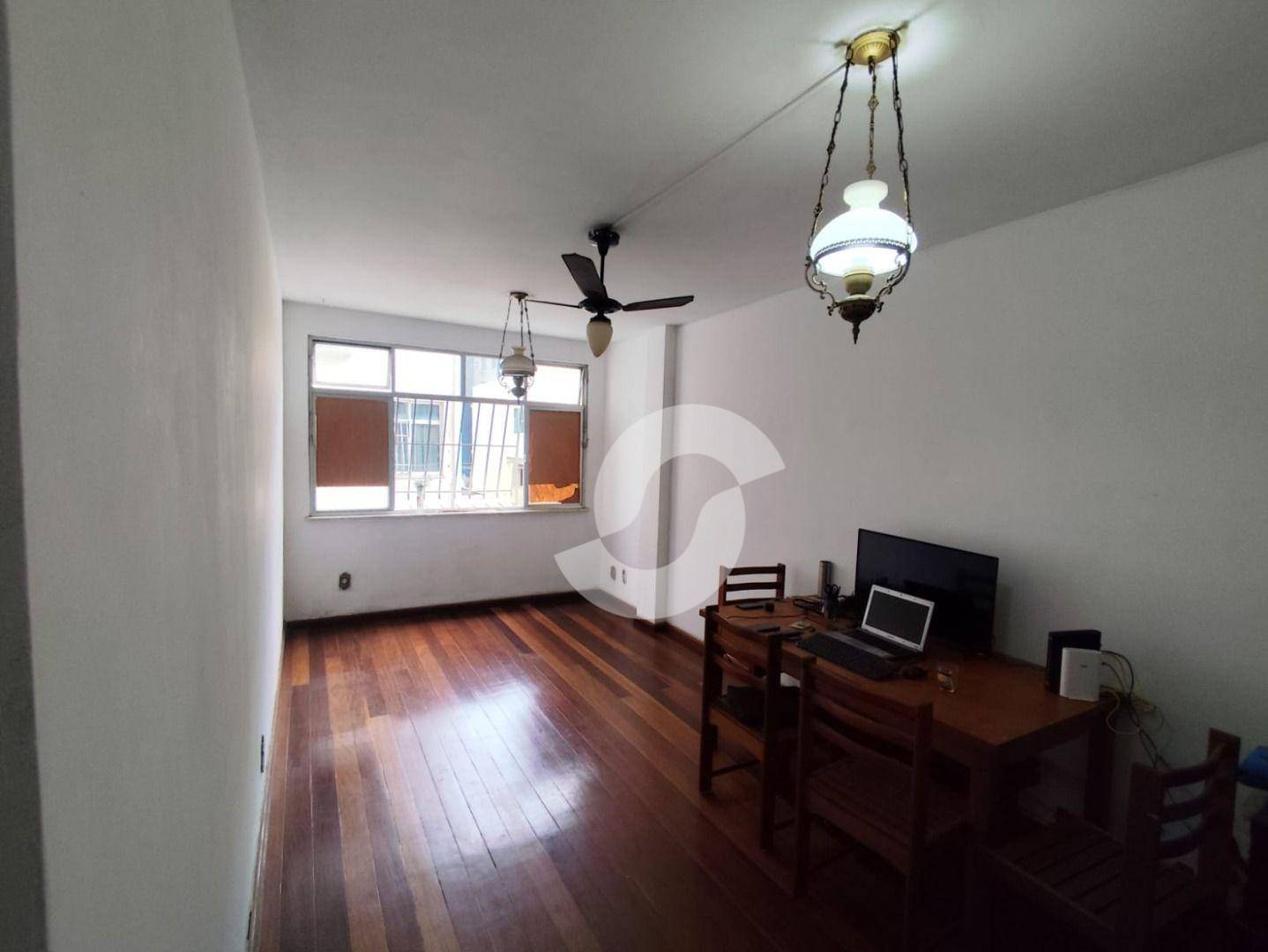 Apartamento à venda com 2 quartos, 85m² - Ingá,Niterói