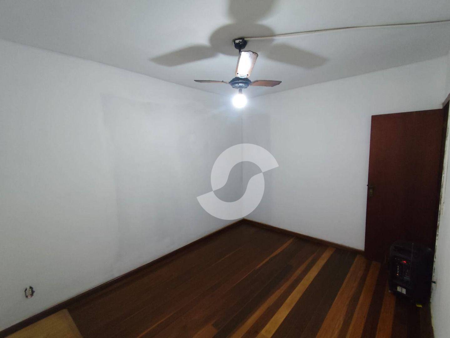 Apartamento à venda com 2 quartos, 85m² - Ingá,Niterói