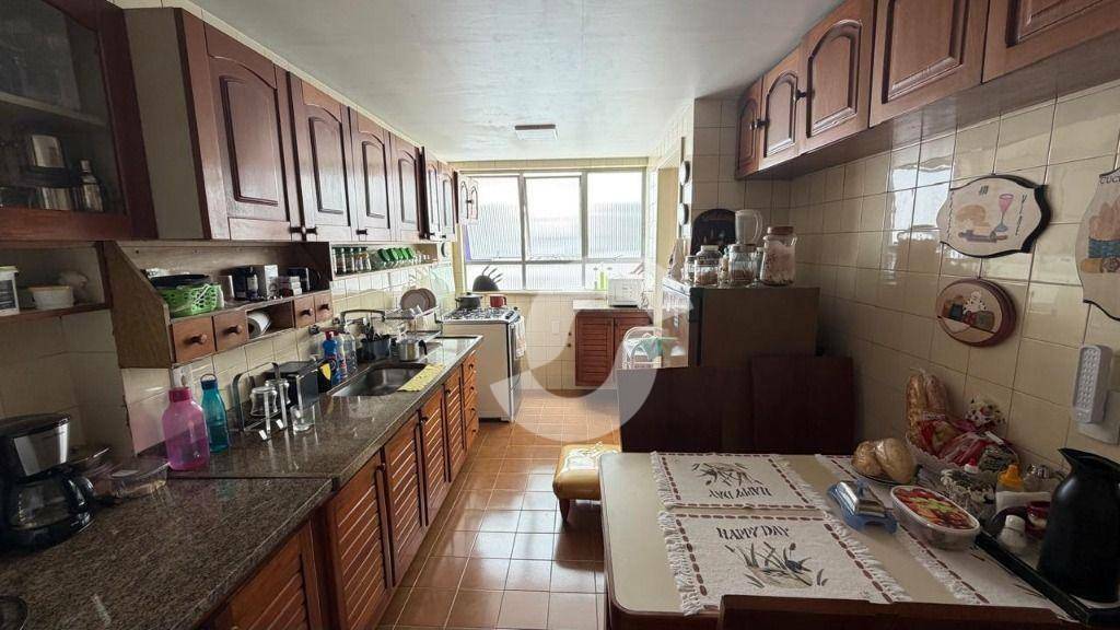 - Apartamento com 3 dormitórios à venda, 140 m² por R$ 1.245.000,00 - Icaraí - Niterói/RJ
