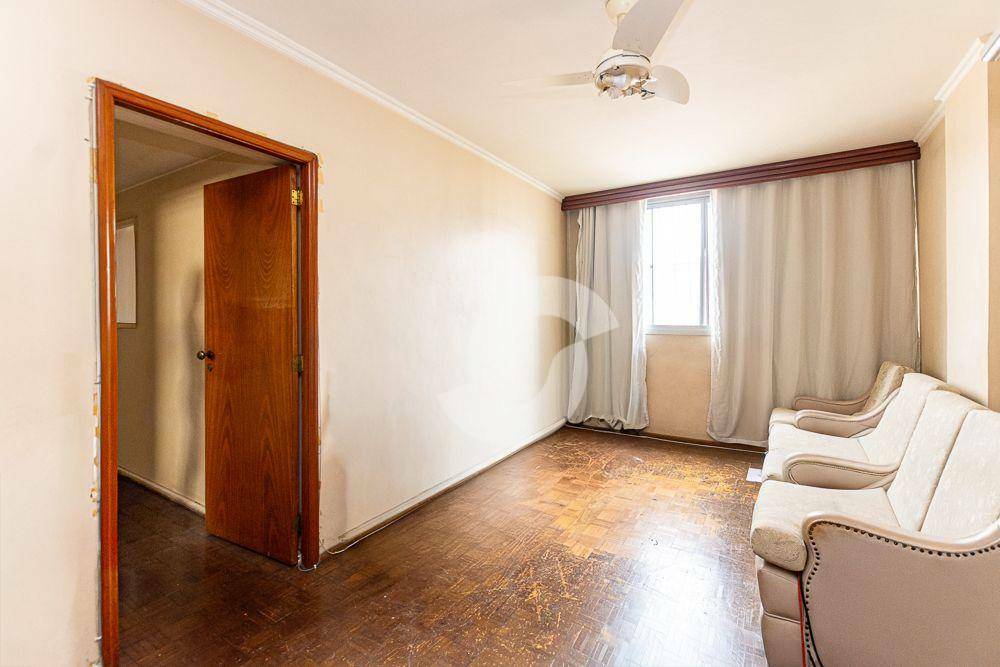  - Apartamento com ótima localização,3 quartos , suite e vaga - Leandro Mota- Icaraí