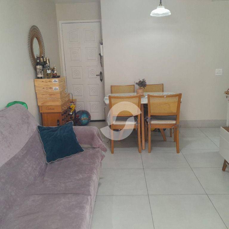  - Apartamento com 3 dormitórios à venda, 72 m² por R$ 420.000,00 - Fonseca - Niterói/RJ