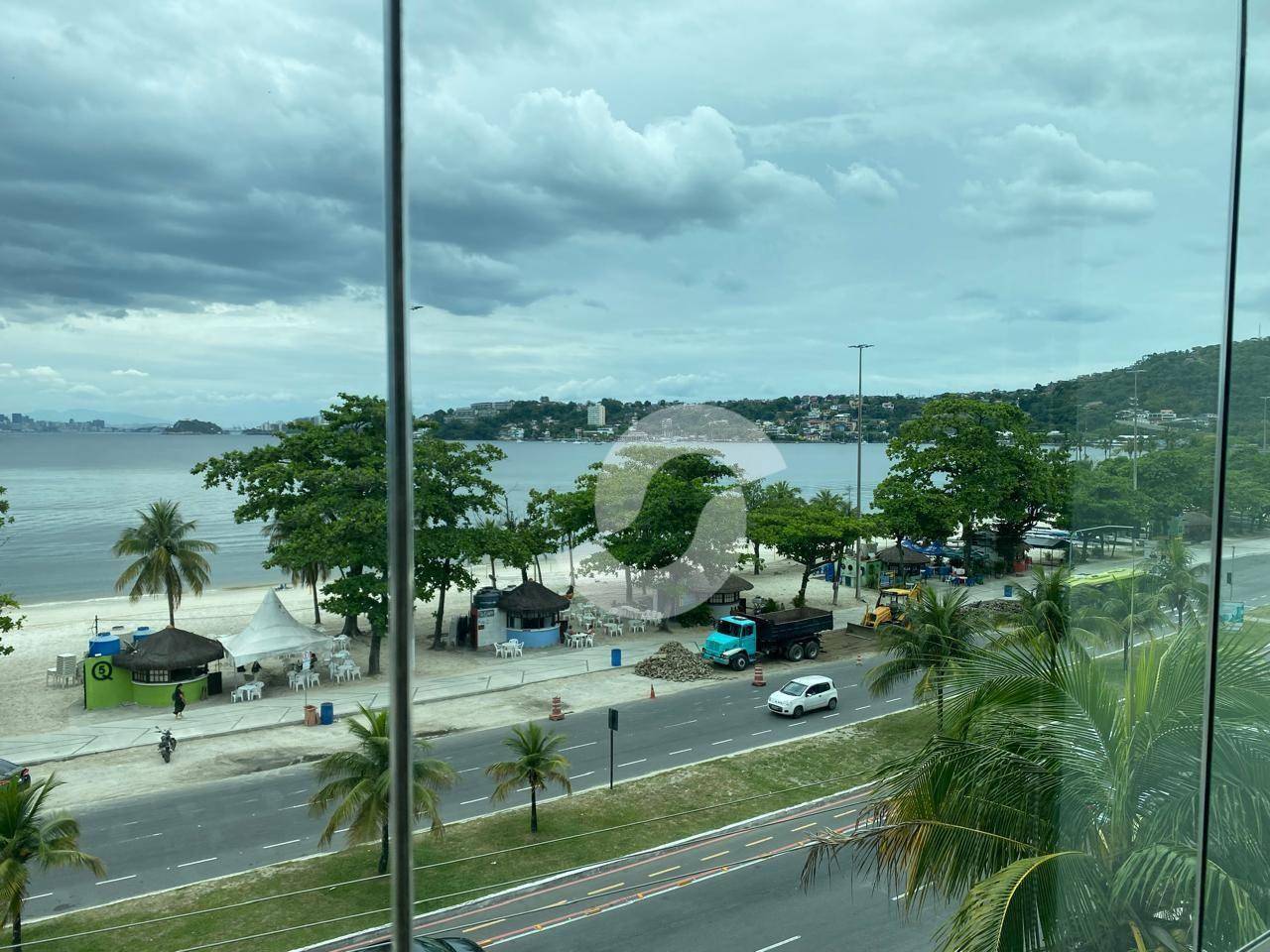 Apartamento à venda com 4 quartos, 227m² - São Francisco,Niterói