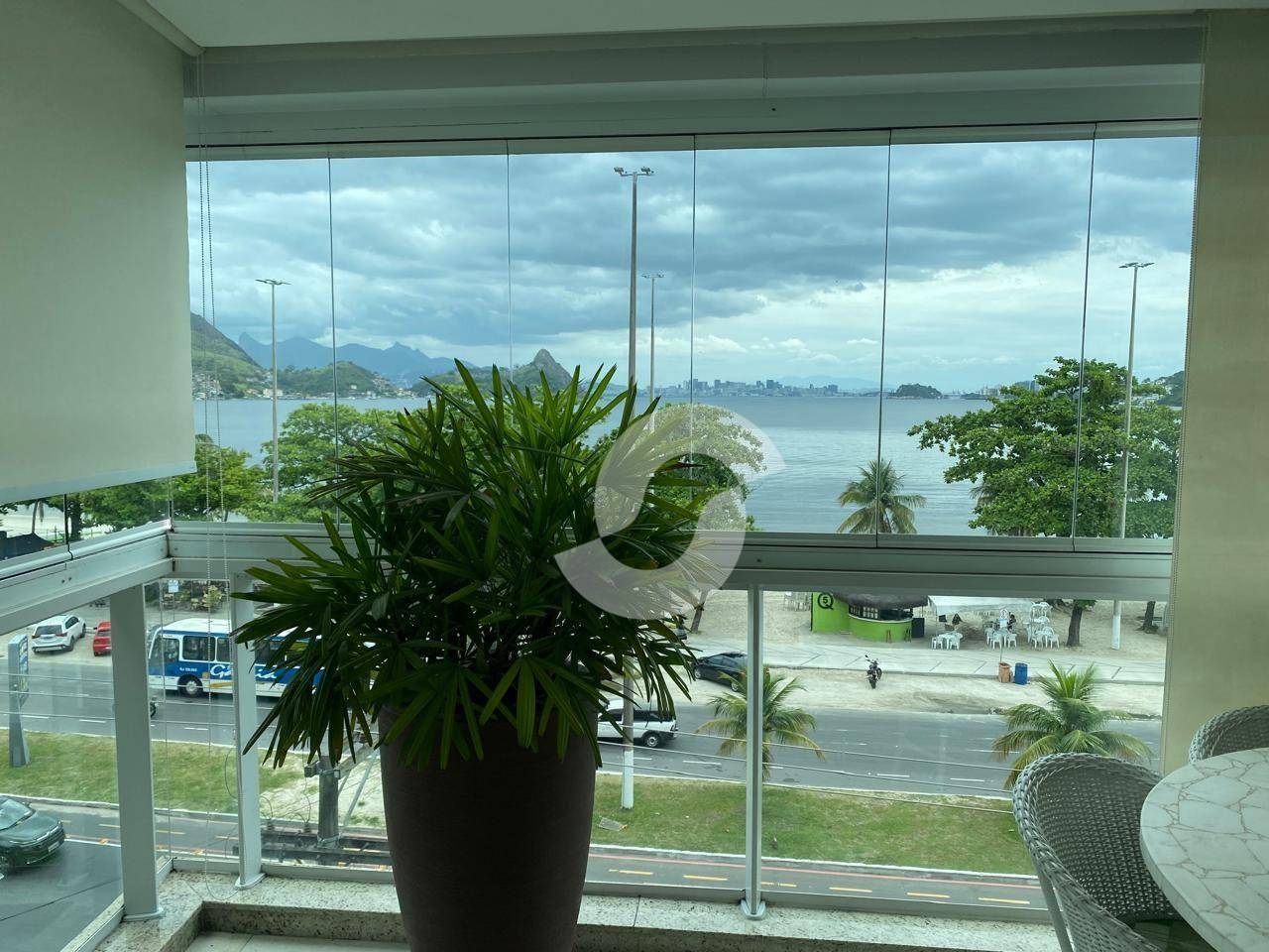 Apartamento à venda com 4 quartos, 227m² - São Francisco,Niterói