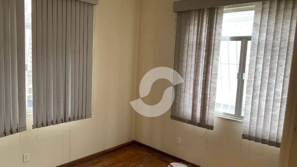 Apartamento à venda com 2 quartos, 78m² - São Francisco,Niterói