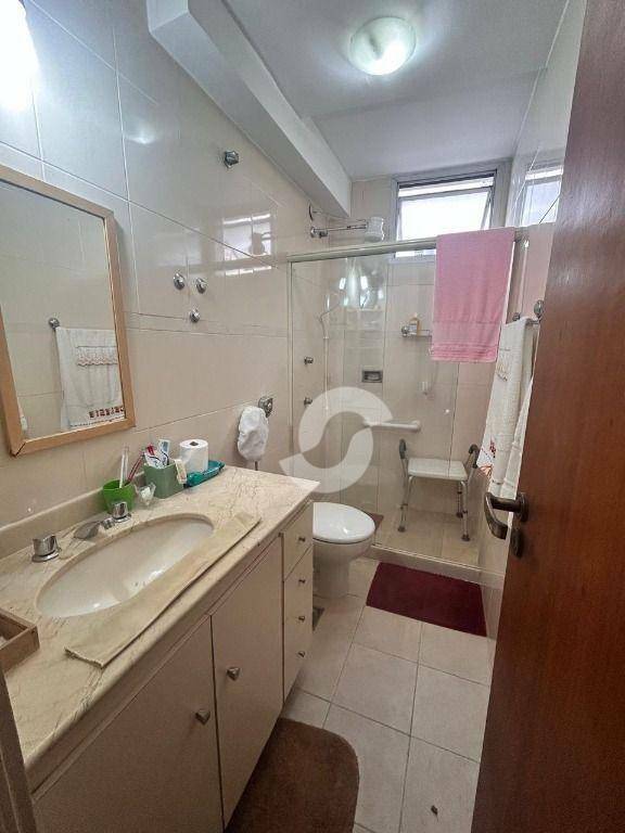  - Apartamento com 3 dormitórios à venda, 100 m² por R$ 750.000,00 - Icaraí - Niterói/RJ