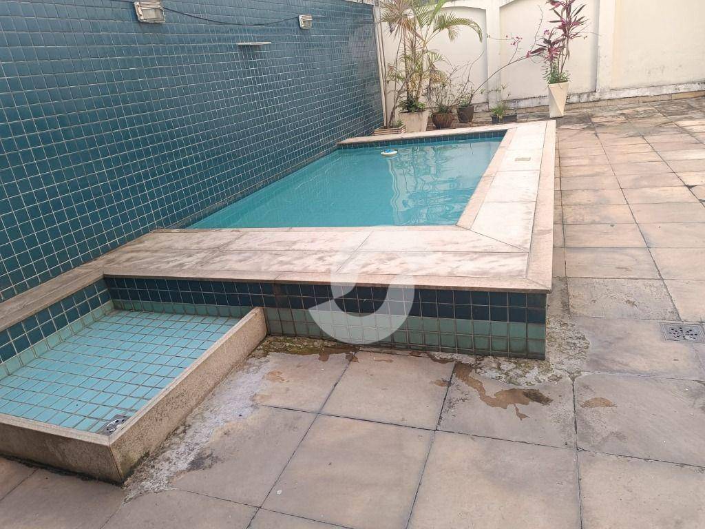  - Apartamento com 4 dormitórios à venda, 200 m² por R$  - Icaraí - Niterói/RJ