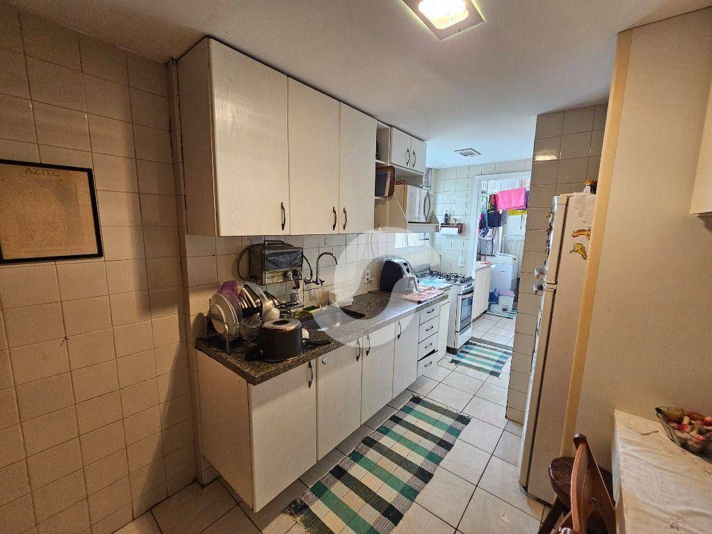  - Apartamento com 2 dormitórios à venda, 81 m² por R$ 700.000,00 - Icaraí - Niterói/RJ