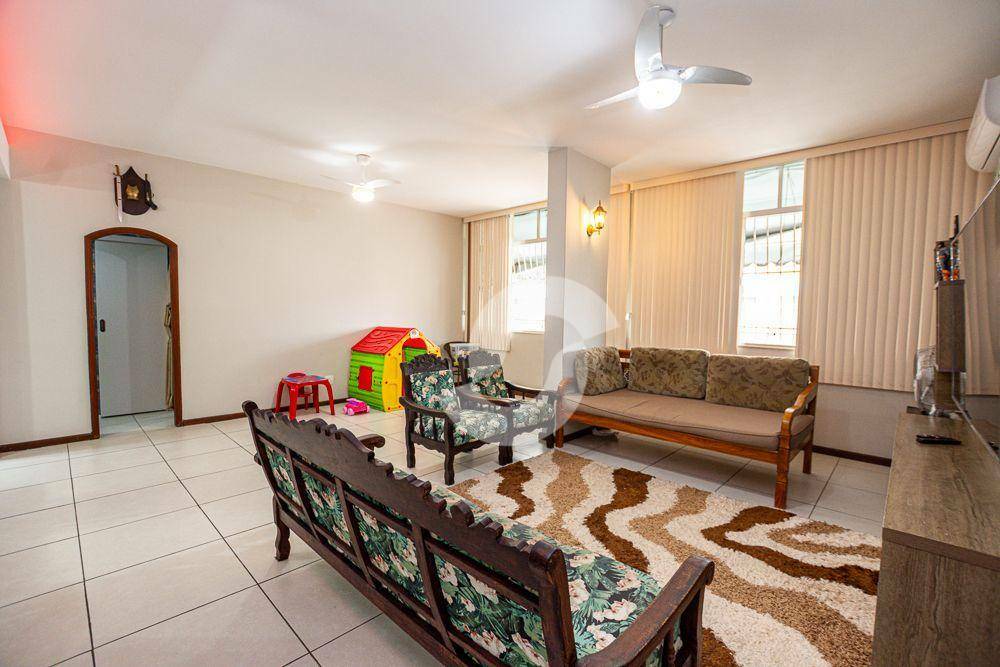 Apartamento à venda com 3 quartos, 165m² - Icaraí,Niterói