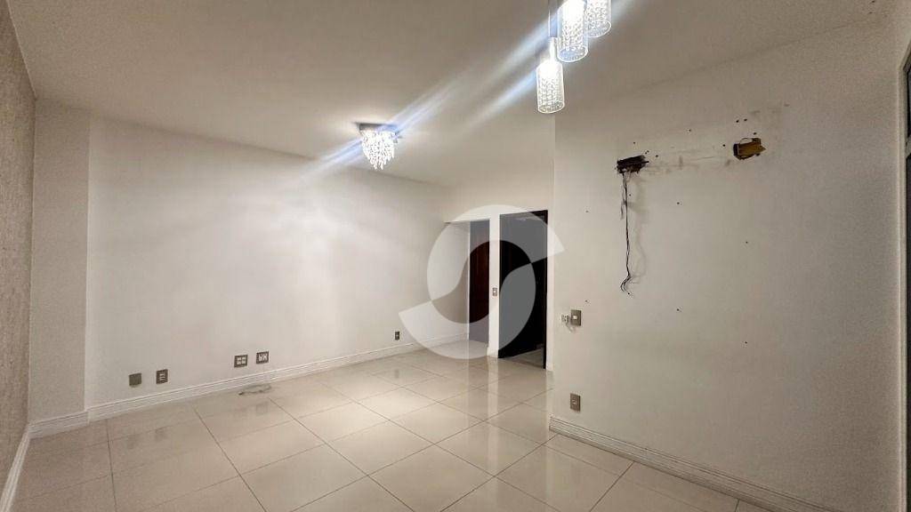  - Apartamento com 3 dormitórios à venda, 120 m² por R$ 800.000,00 - Icaraí - Niterói/RJ