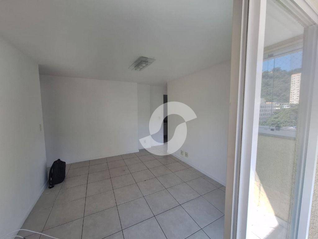  - Apartamento com 2 quartos (1 suíte), 1 vaga de garagem, com 65 m² por R$ 420.000 - Fonseca - Niterói/RJ