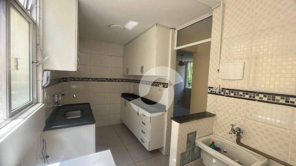  - Apartamento à venda, 53 m² por R$ 220.000,00 - Santa Rosa - Niterói/RJ