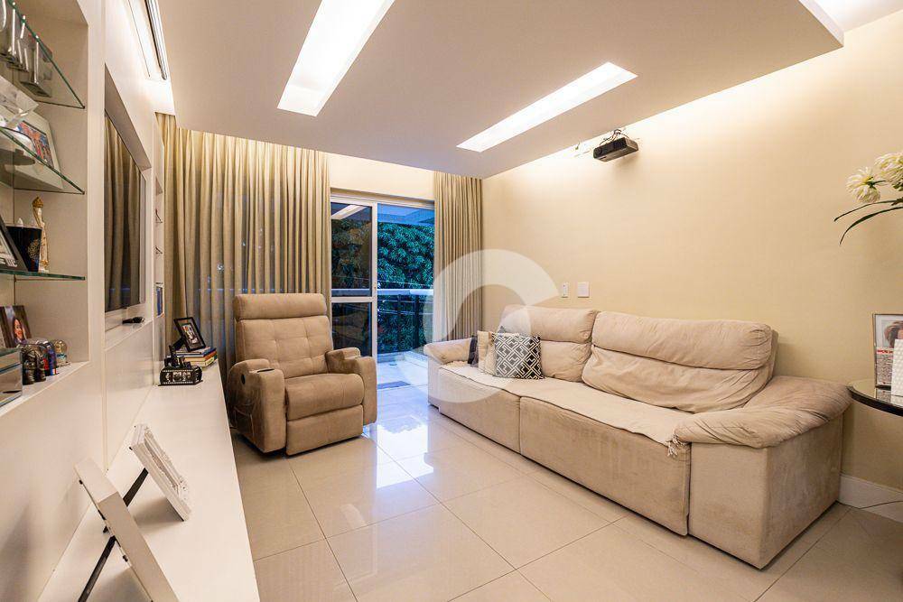 Apartamento à venda com 4 quartos, 150m² - Charitas,Niterói