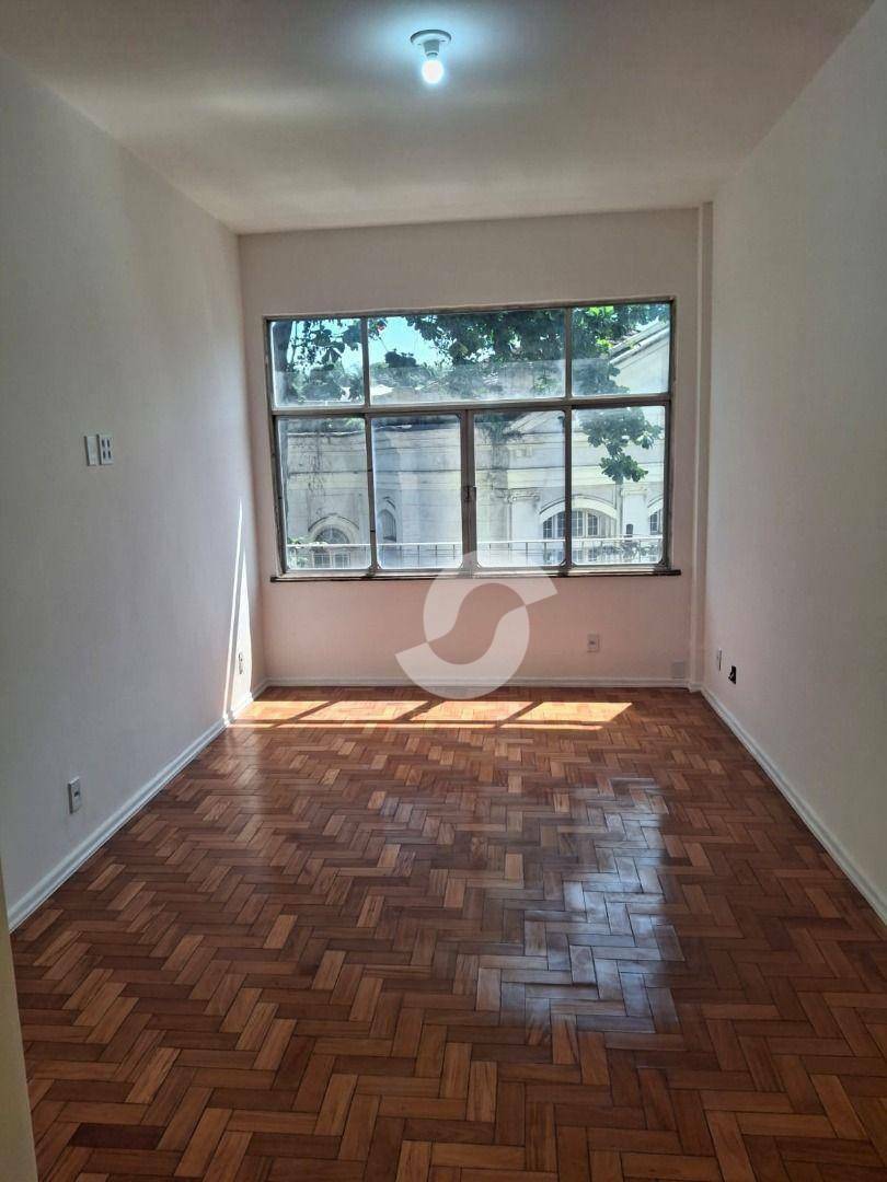 Apartamento à venda com 2 quartos, 74m² - Centro,Niterói