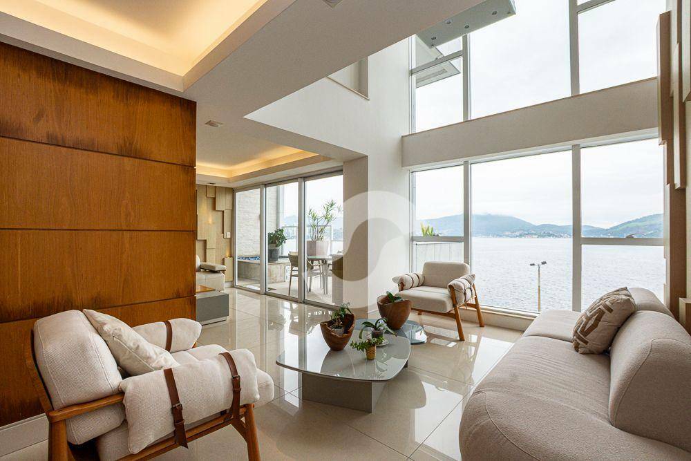 Apartamento à venda com 4 quartos, 300m² - Icaraí,Niterói