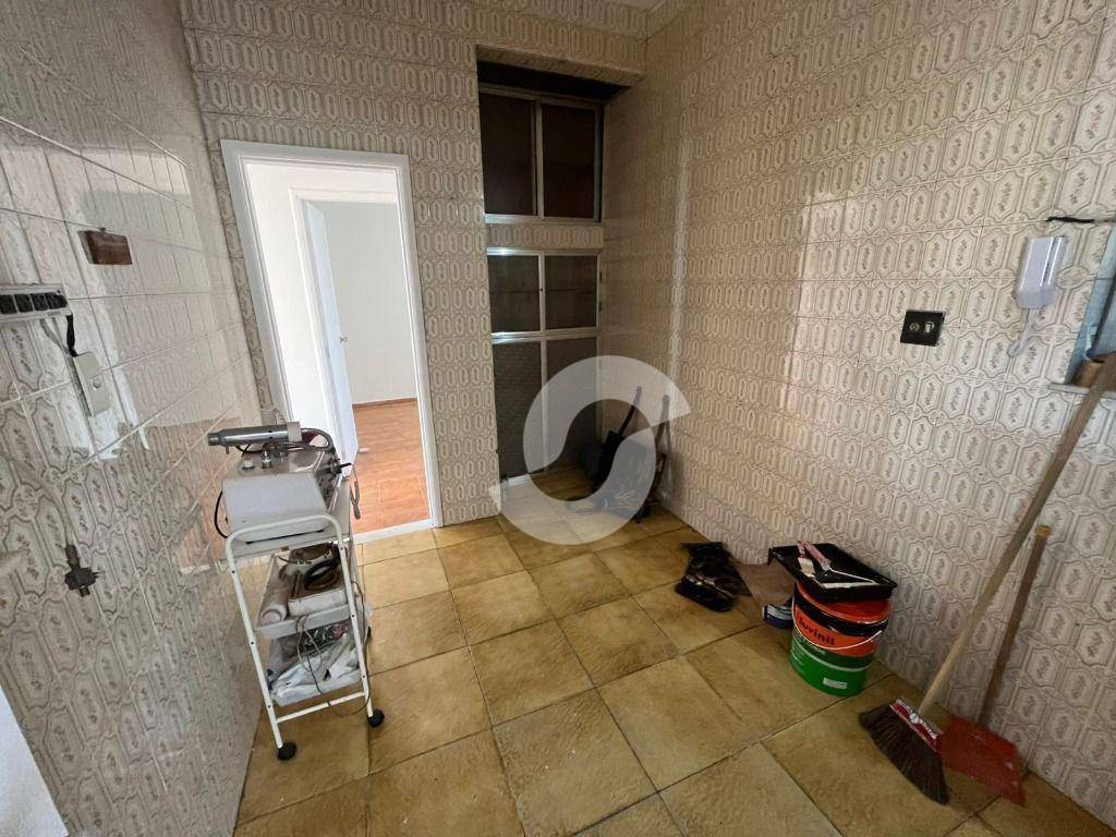  - Apartamento 3 quartos  1 suite 1 vaga Fonseca