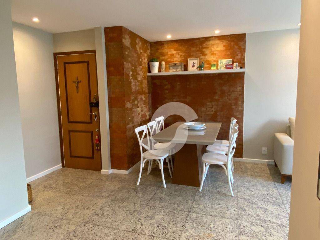 Apartamento à venda com 2 quartos, 85m² - Charitas,Niterói