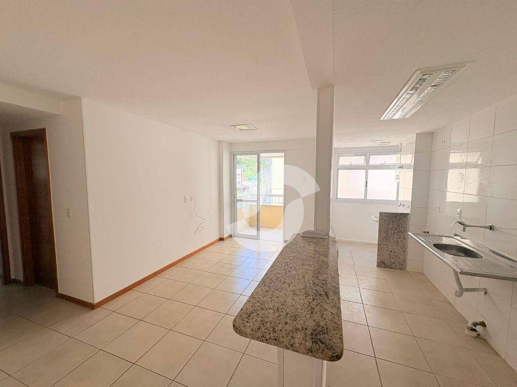 Apartamento à venda com 2 quartos, 65m² - Piratininga,Niterói
