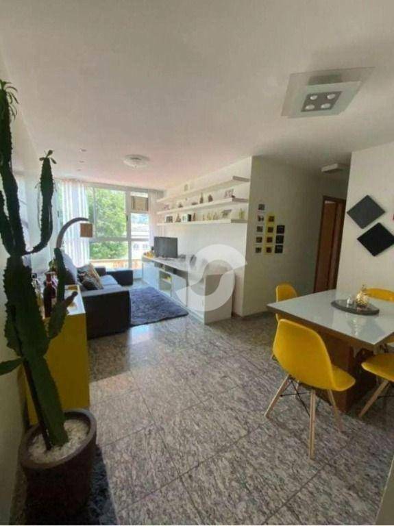 Apartamento à venda com 2 quartos, 75m² - Charitas,Niterói