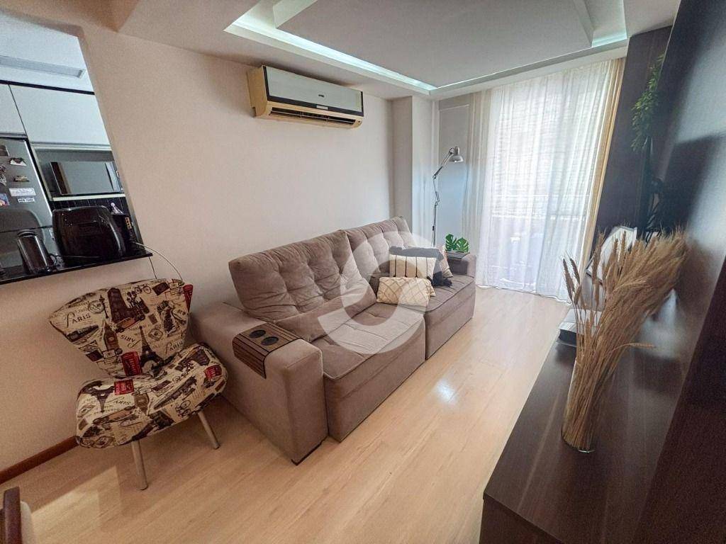 Apartamento à venda com 2 quartos, 60m² - Itaipu,Niterói