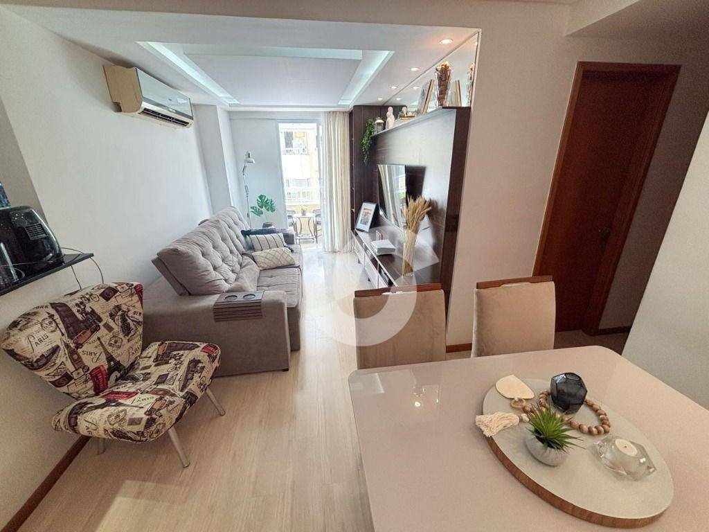 Apartamento à venda com 2 quartos, 60m² - Itaipu,Niterói