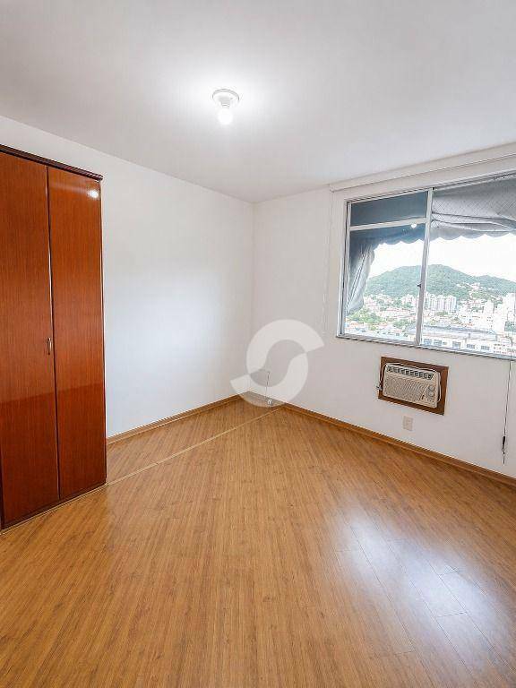  - Apartamento com 2 dormitórios à venda, 71 m² por R$ 350.000,00 - Santa Rosa - Niterói/RJ