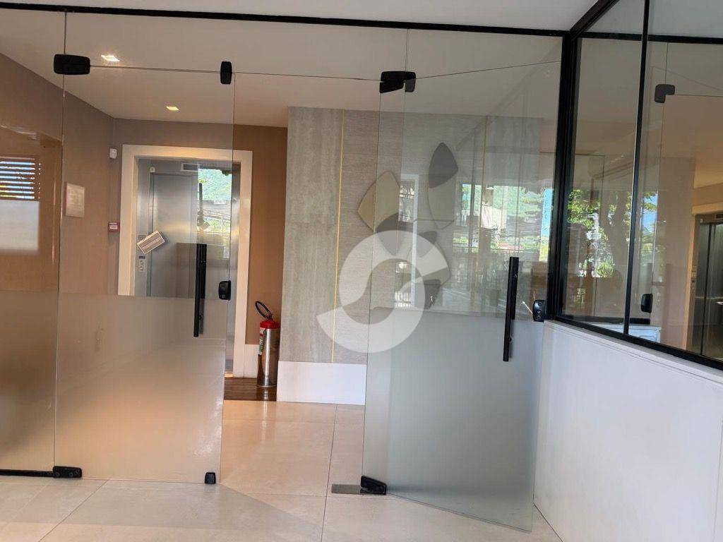  - Apartamento com 3 dormitórios à venda, 219 m² por R$ 2.200.000,00 - Charitas - Niterói/RJ