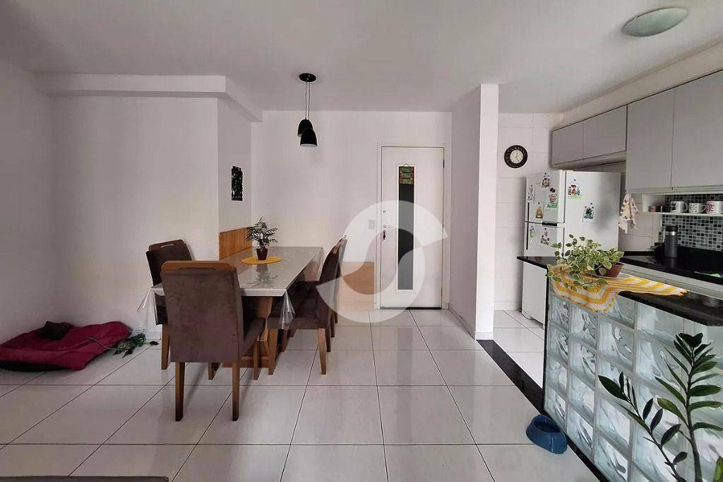 Apartamento à venda com 2 quartos, 60m² - Barreto,Niterói