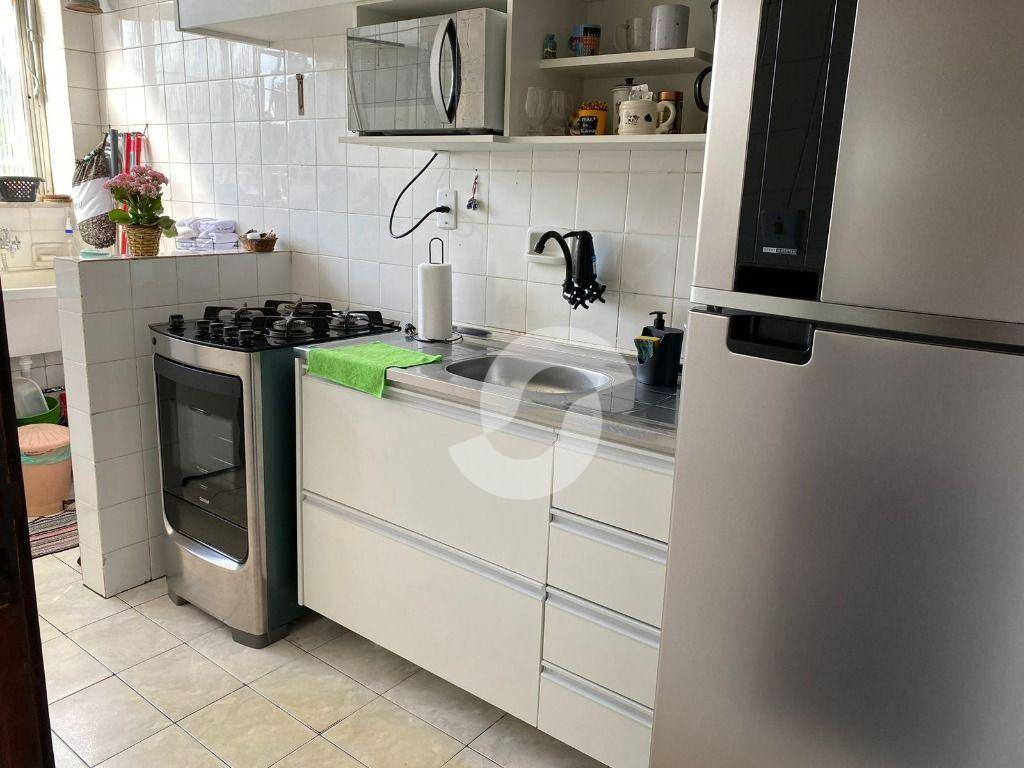  - Apartamento com 2 dormitórios à venda, 50 m² por R$ 210.000,00 - Fonseca - Niterói/RJ