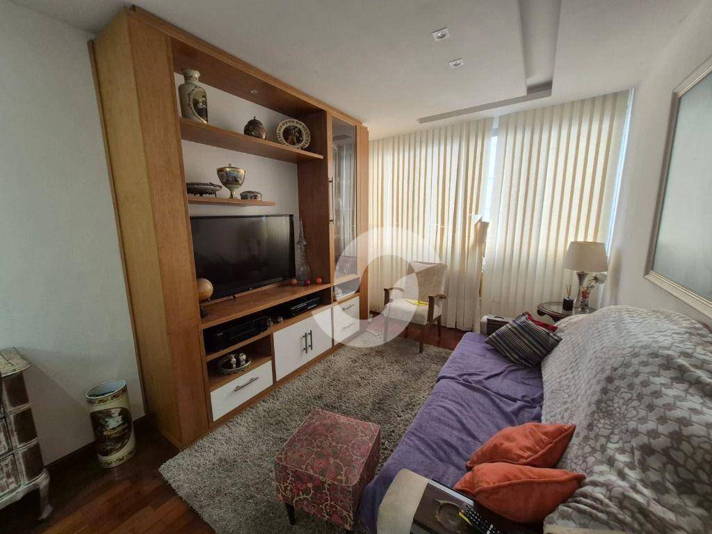  - Apartamento com 1 dormitório à venda, 50 m² por R$ 900.000,00 - Icaraí - Niterói/RJ