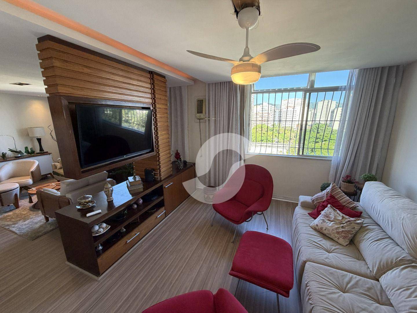  - Apartamento com 3 dormitórios à venda, 142 m² por R$ 1.100.000,00 - Icaraí - Niterói/RJ