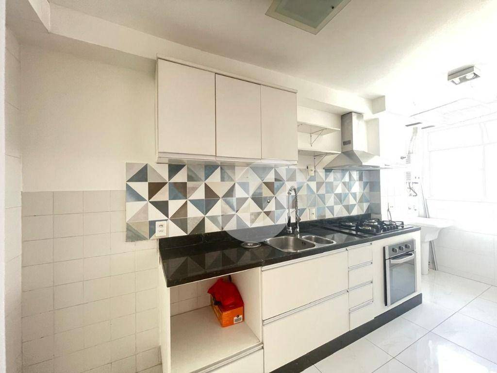 Apartamento à venda com 2 quartos, 60m² - Barreto,Niterói