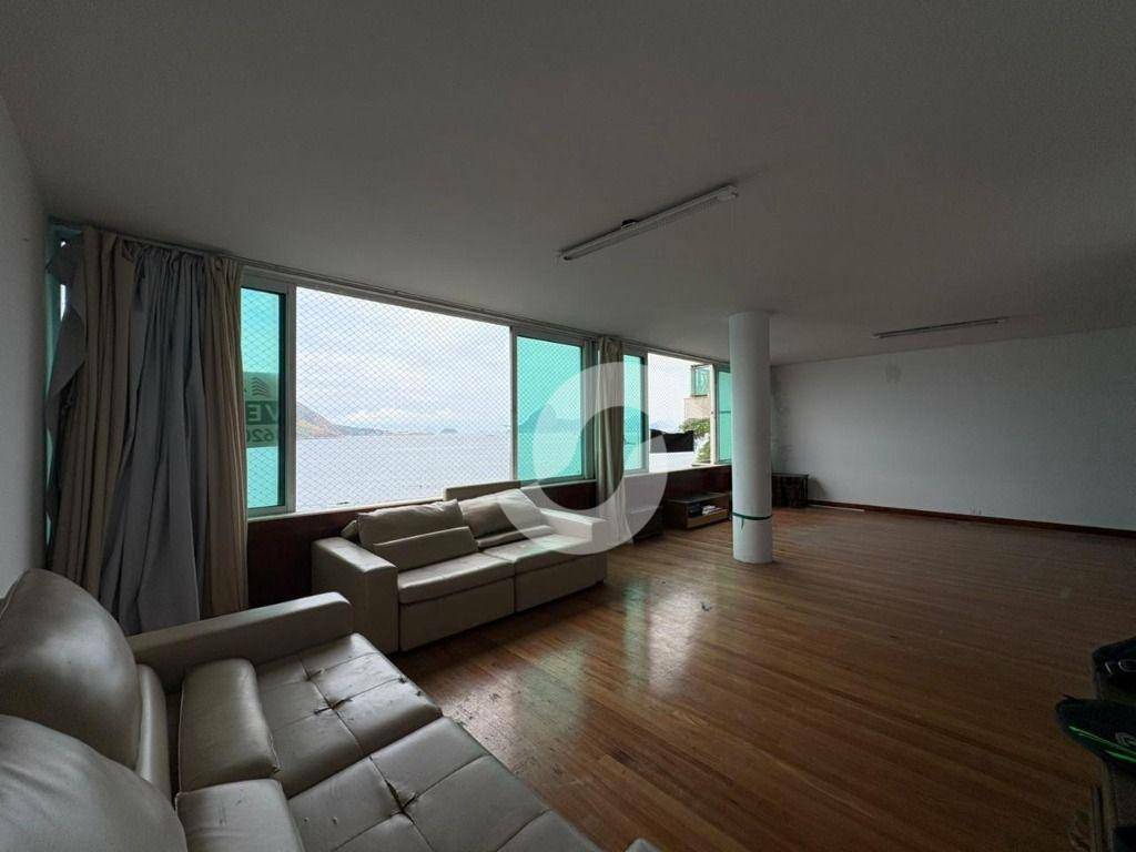  - Apartamento com 3 dormitórios à venda, 220 m² por R$ 1.450.000,00 - Icaraí - Niterói/RJ
