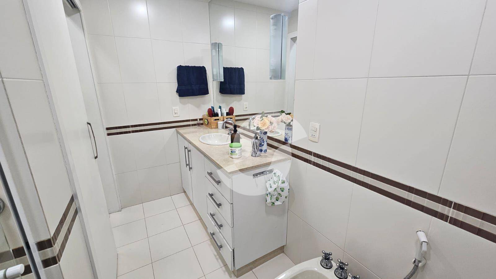 Apartamento à venda com 3 quartos, 167m² - Icaraí,Niterói