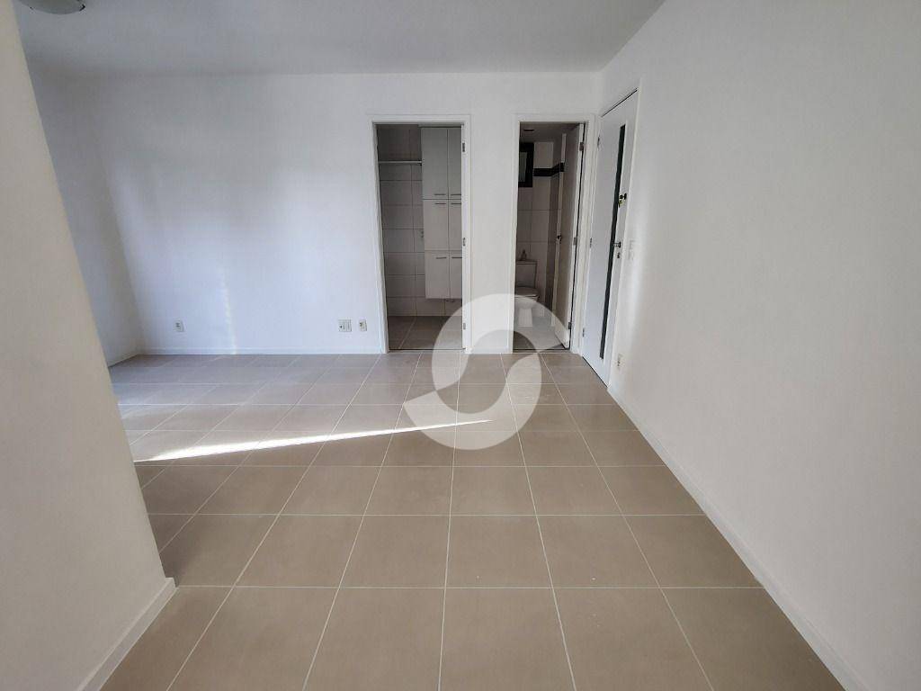  - Apartamento com 2 dormitórios à venda, 70 m² por R$ 650.000,00 - Icaraí - Niterói/RJ