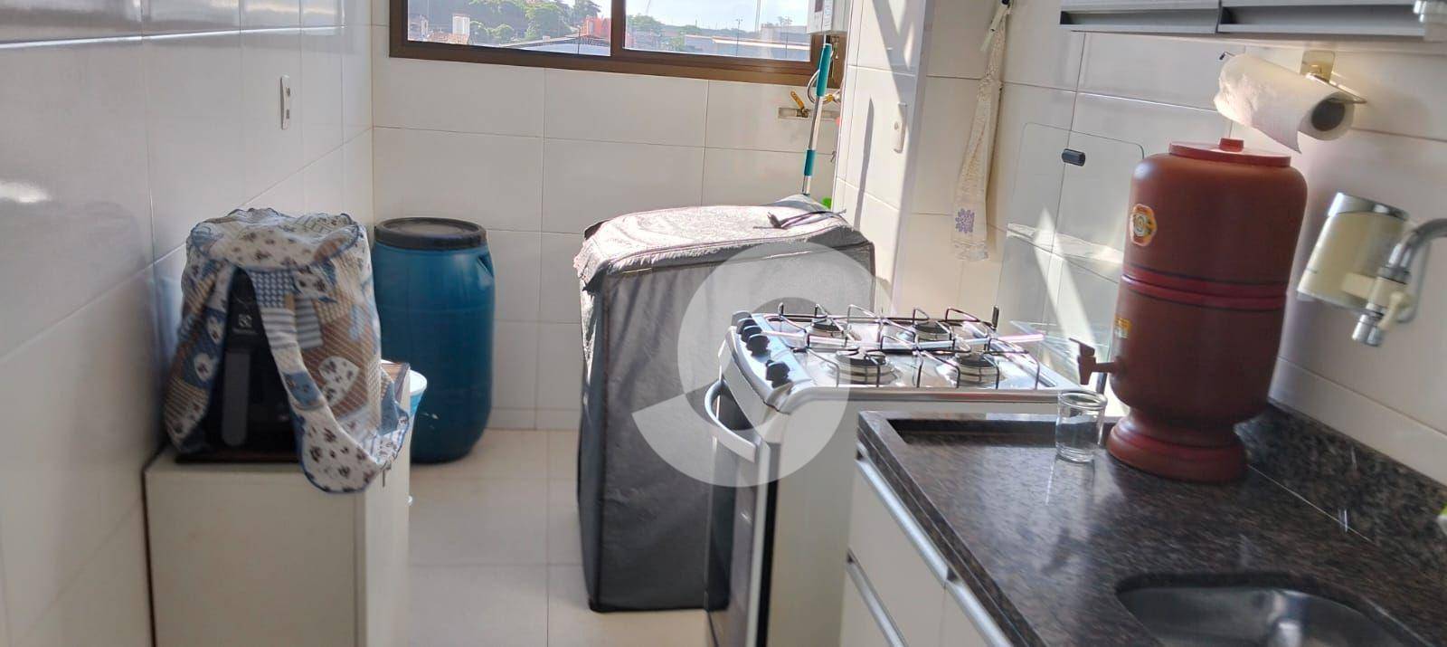  - Apartamento com 3 dormitórios à venda, 58 m² por R$ 470.000,00 - Centro - Niterói/RJ