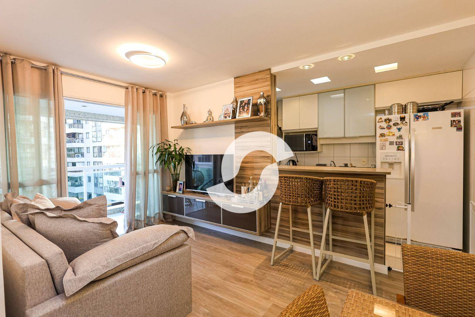 Apartamento à venda com 3 quartos, 85m² - Charitas,Niterói