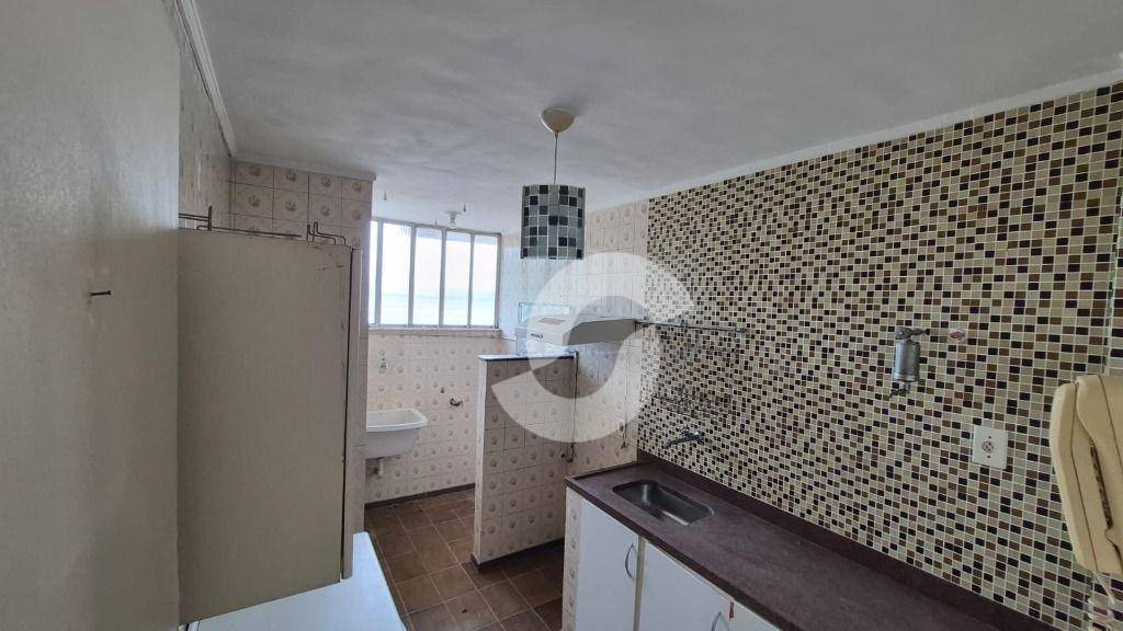  - Apartamento com 2 dormitórios à venda, 53 m² por R$ 155.000,00 - Fonseca - Niterói/RJ